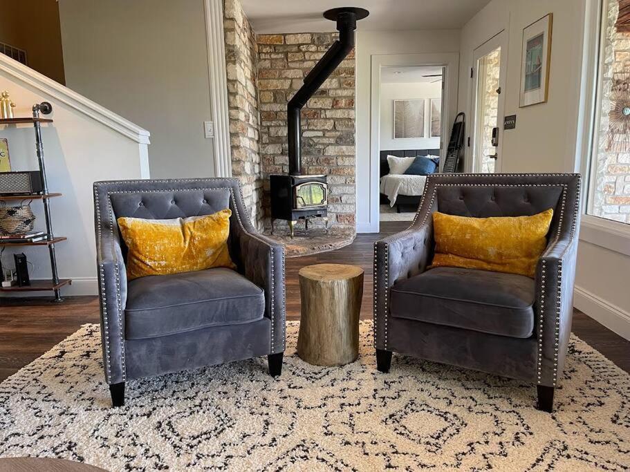 Lakeview Bungalow-Access To Lake, Pool, Gym, &Park Lago Vista Extérieur photo