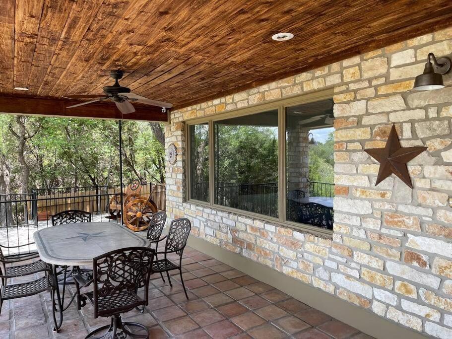 Lakeview Bungalow-Access To Lake, Pool, Gym, &Park Lago Vista Extérieur photo